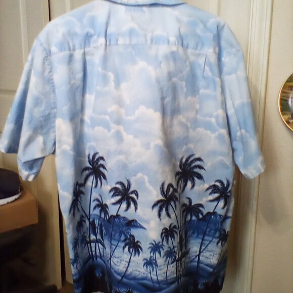 R J C Hawaii Shirt - Picture 4 of 4